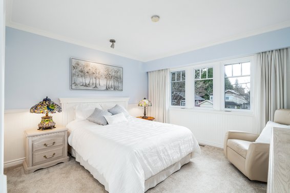 1182 Ronayne Road, North Vancouver