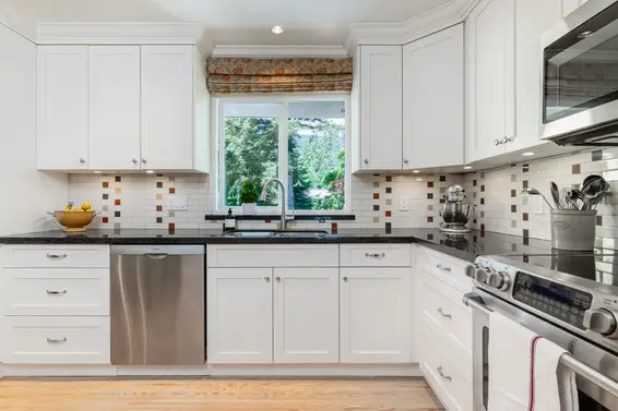 624 East Osborne Road, North Vancouver For Sale - image 17