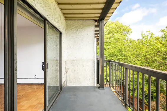 306 211 West 3rd Street, North Vancouver For Sale - image 1