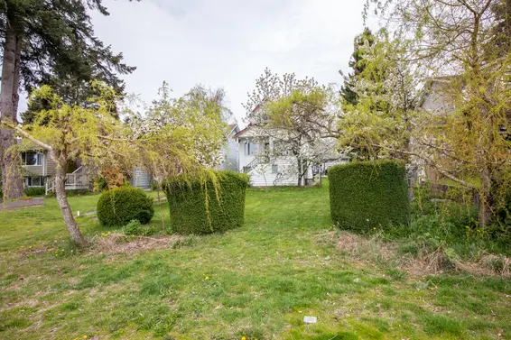 618 East 4th Street, North Vancouver For Sale - image 4
