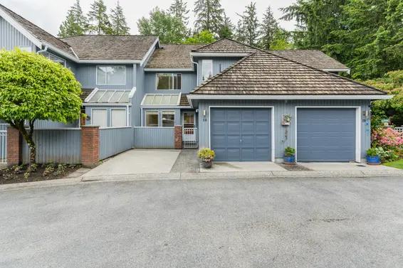 30 1925 Indian River Crescent, North Vancouver