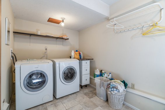2250 Ennerdale Road, North Vancouver