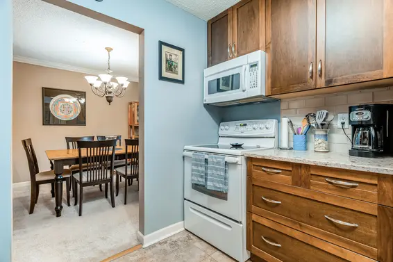 311 1385 Draycott Road, North Vancouver For Sale - image 14