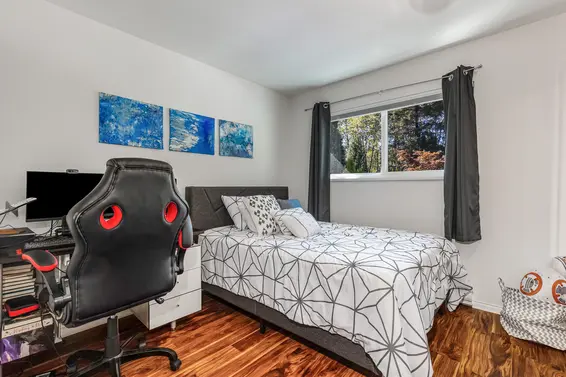 1811 Rufus Drive, North Vancouver For Sale - image 30