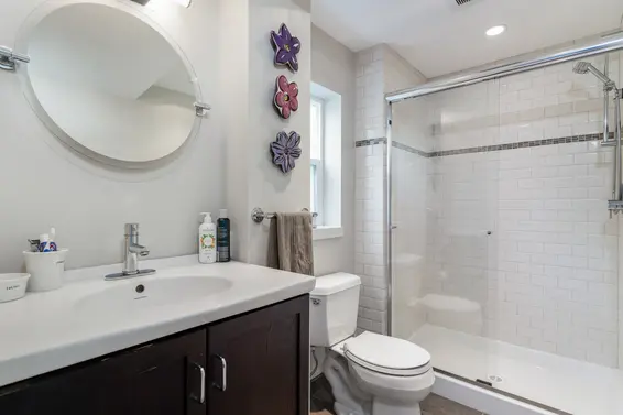624 East Osborne Road, North Vancouver For Sale - image 35