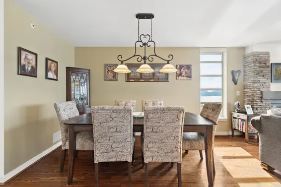 8613 Seascape Drive, West Vancouver For Sale - image 7