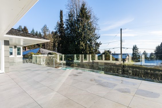 125 Kensington Crescent, North Vancouver