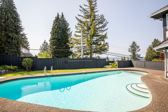 111 Sandringham Crescent, North Vancouver