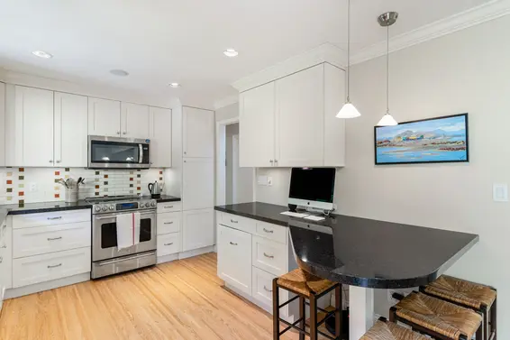 624 East Osborne Road, North Vancouver For Sale - image 14