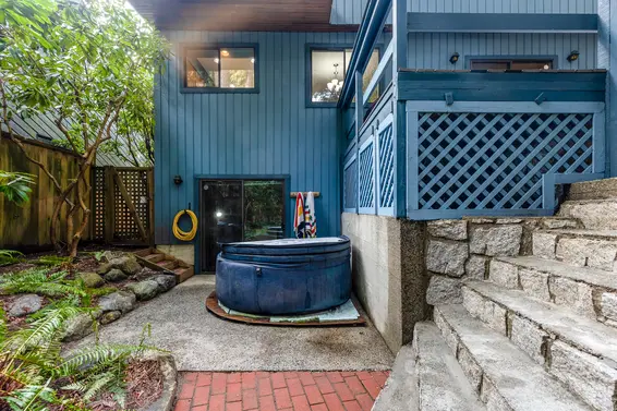 5528 Huckleberry Lane, North Vancouver For Sale - image 55