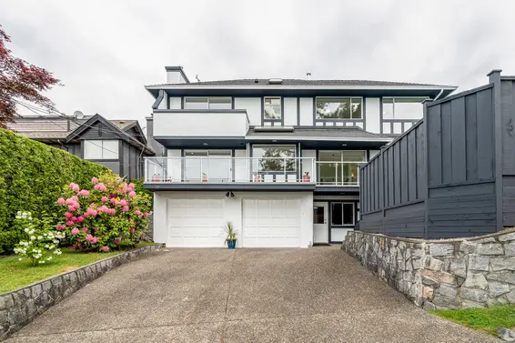 111 Sandringham Crescent, North Vancouver For Sale - image 54
