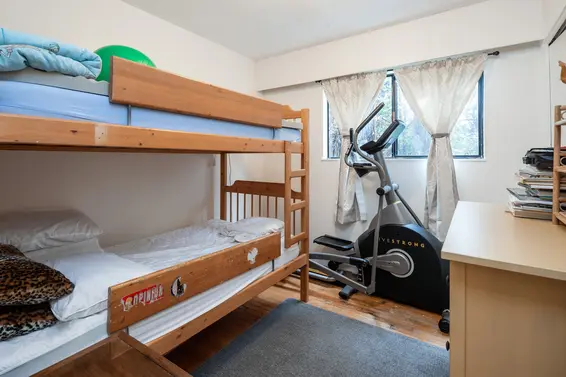 Bedroom - 530 19th Street West  