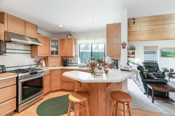 2250 Ennerdale Road, North Vancouver For Sale - image 13