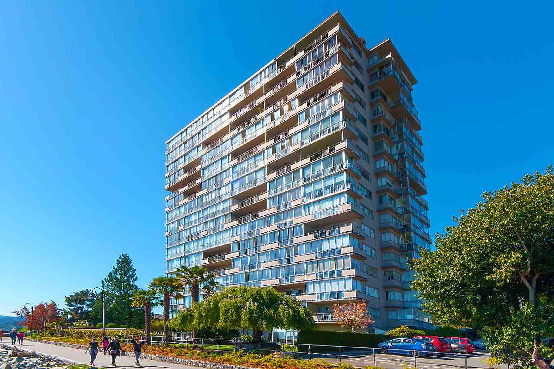 waterfront west vancouver penthouse listings and prices