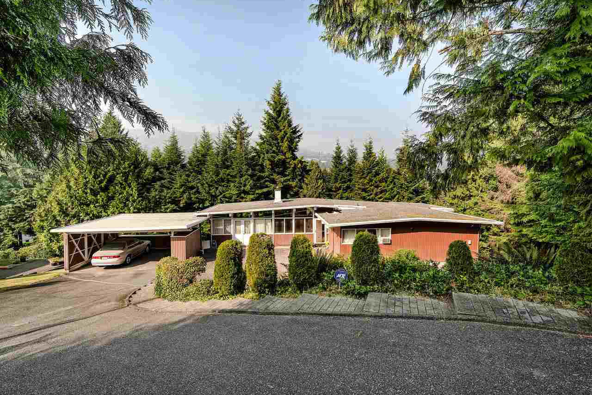 7 MidCentury Modern Houses For Sale in North & West Vancouver