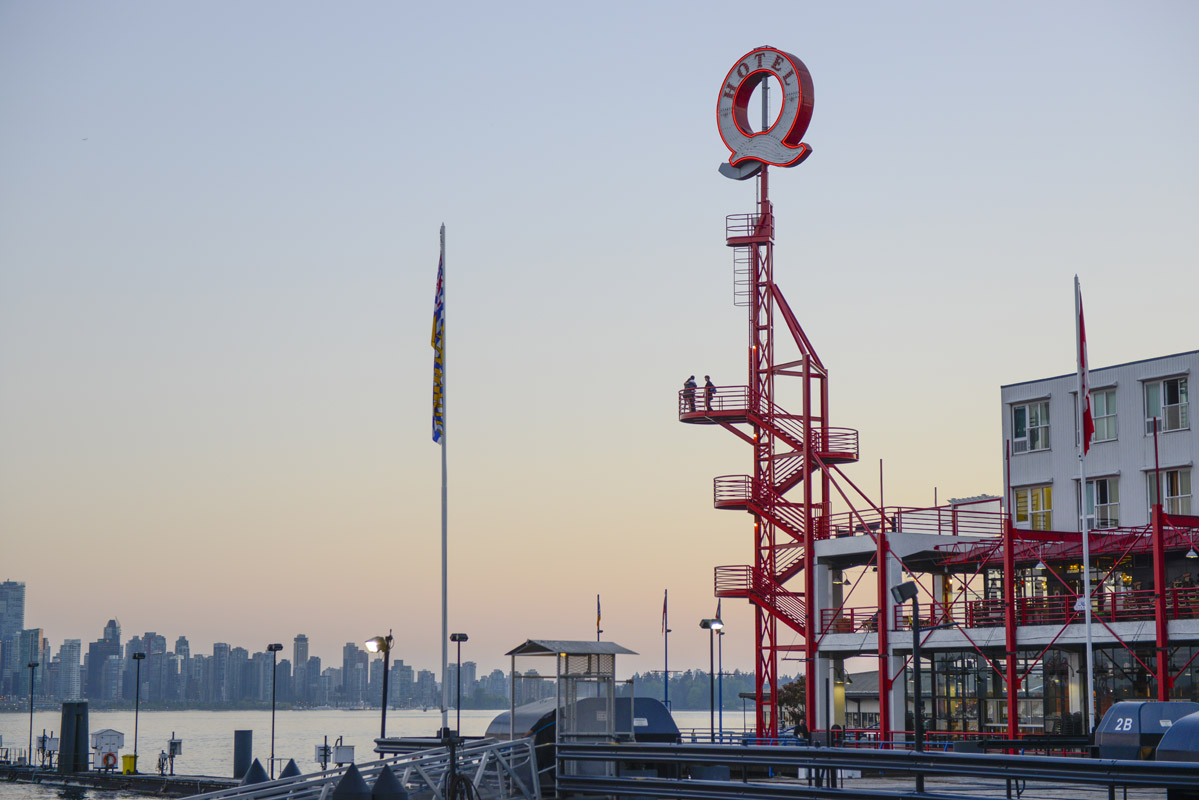 lonsdale quay sunset photos north vancouver lower lonsdale