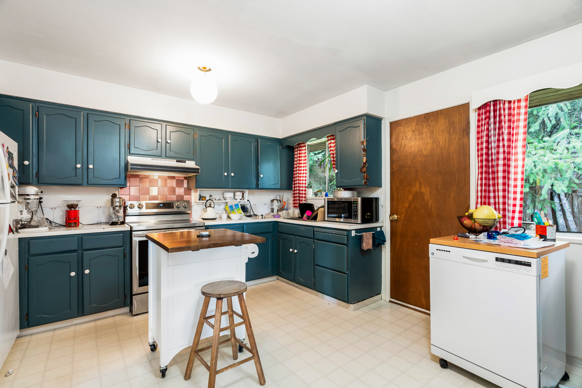 1308 mill street, lynn valley north vancouver for sale