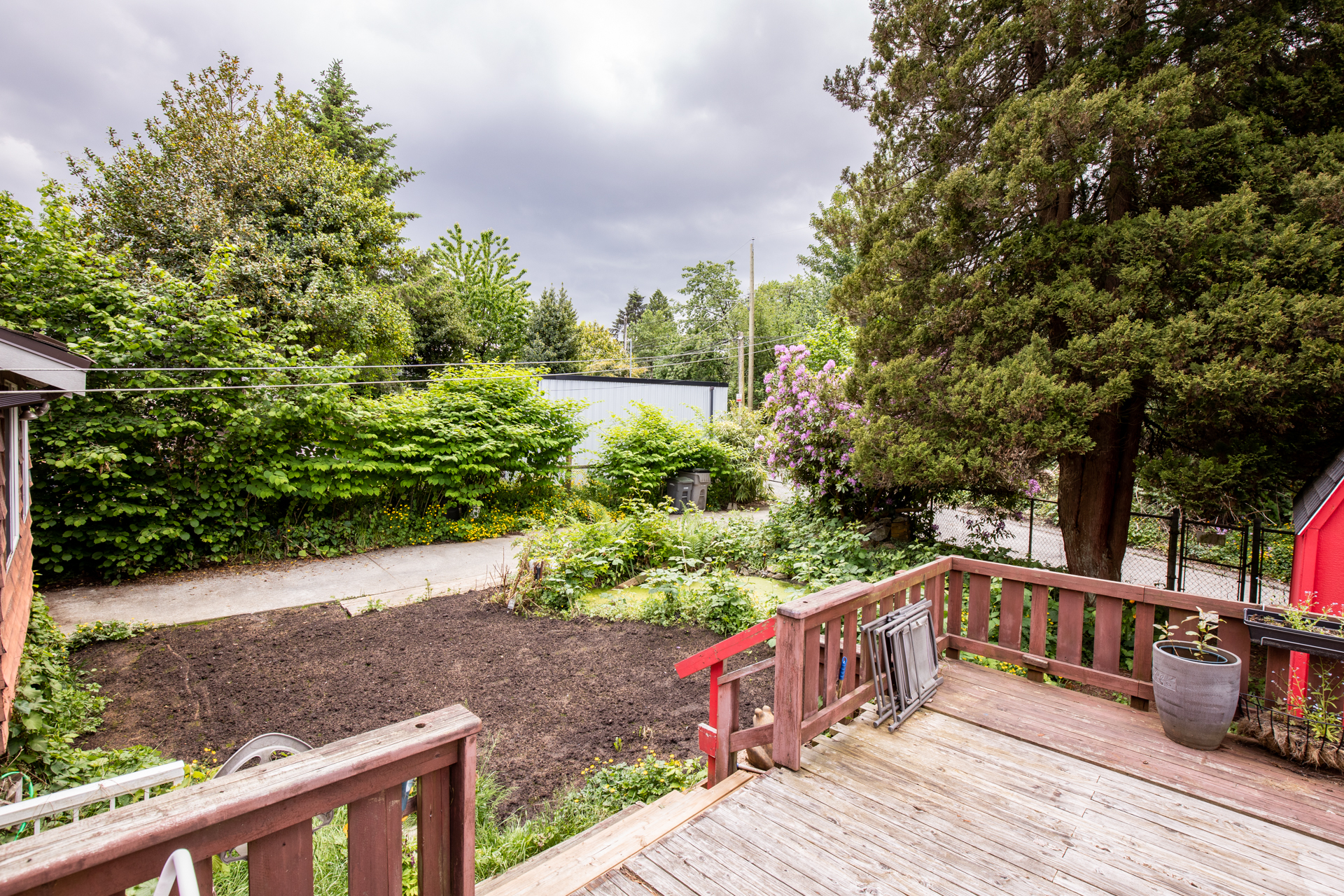 3955 Boyd Diversion renfrew heights house for sale