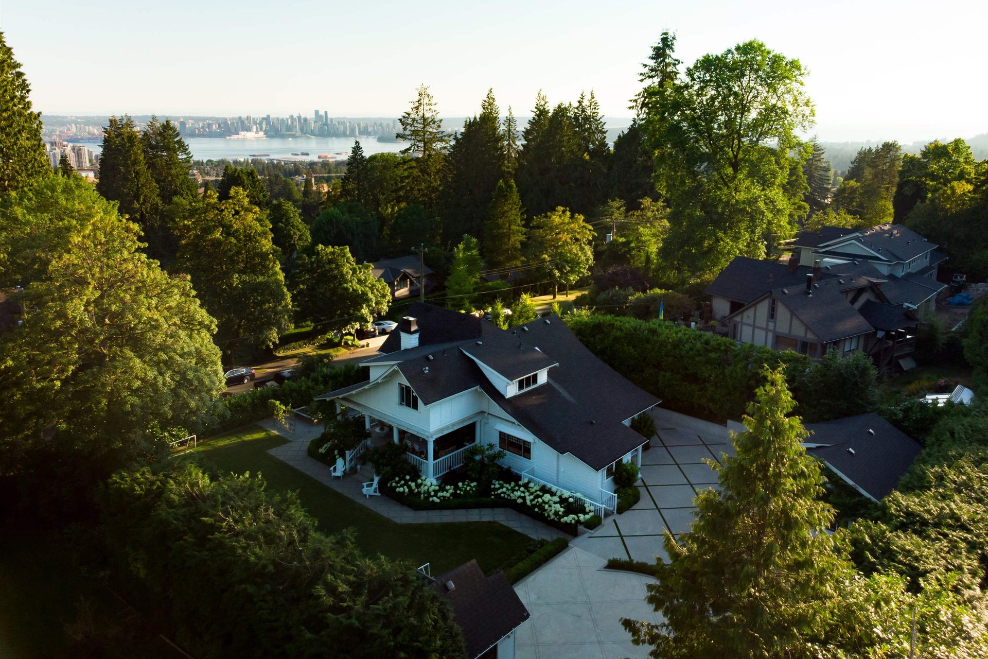 upper lonsdale north vancouver top luxury home prices and sales in 2022