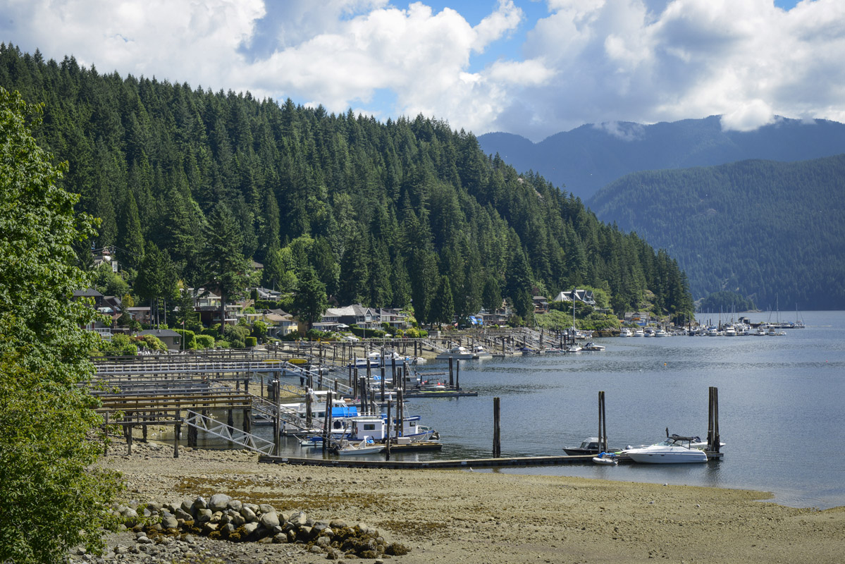 deep cove north vancouver area information - image 2
