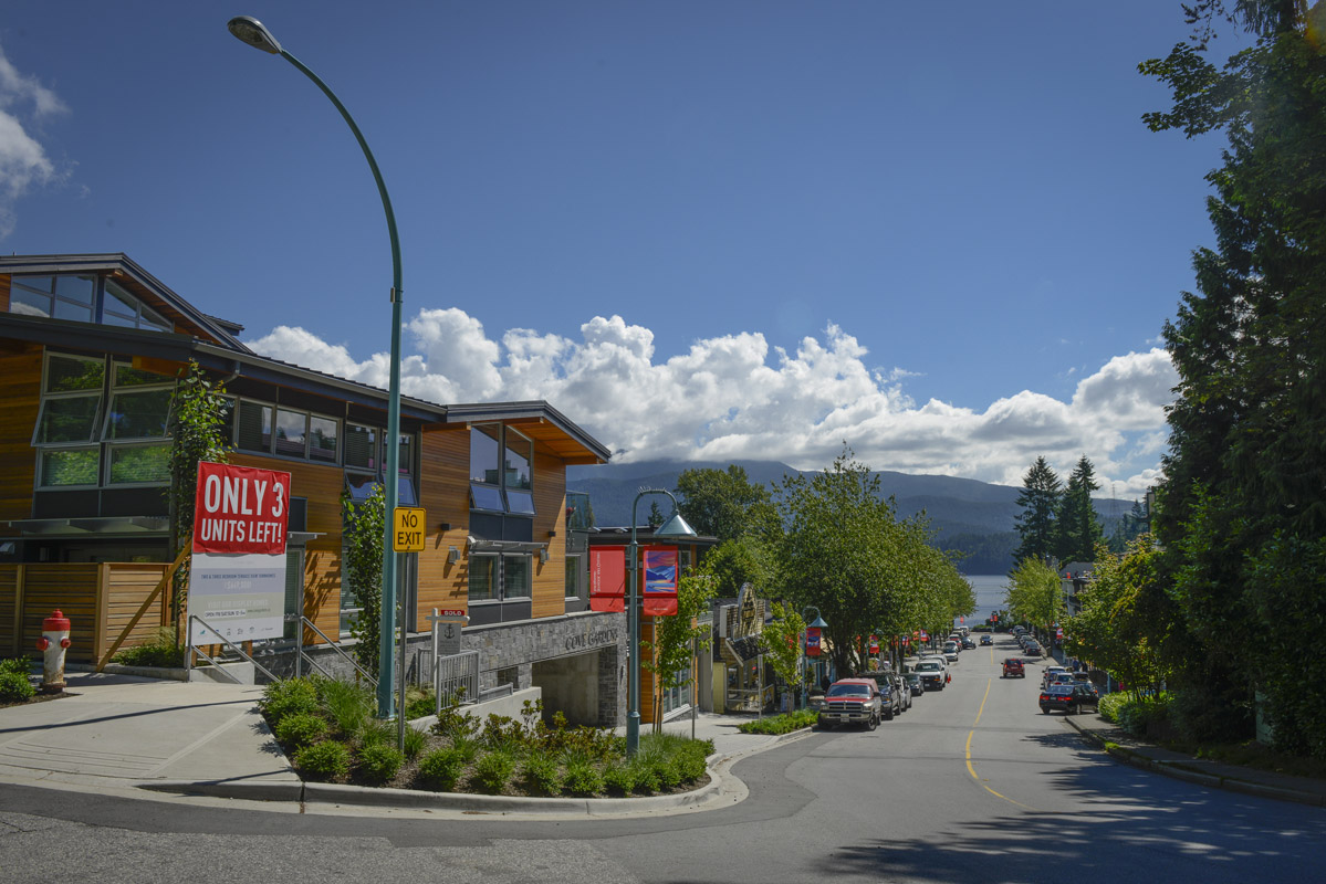 deep cove north vancouver area information - image 8