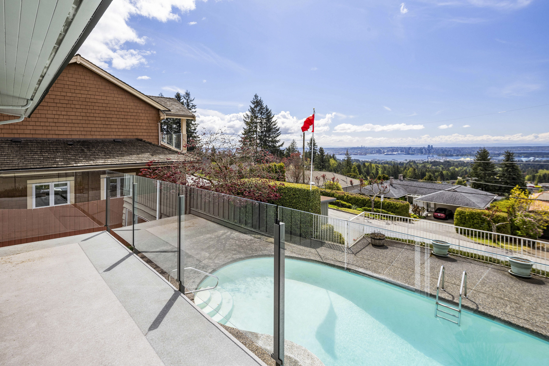 369 Ventura Crescent, North Vancouver For Sale by Rossetti Realty - photo 6