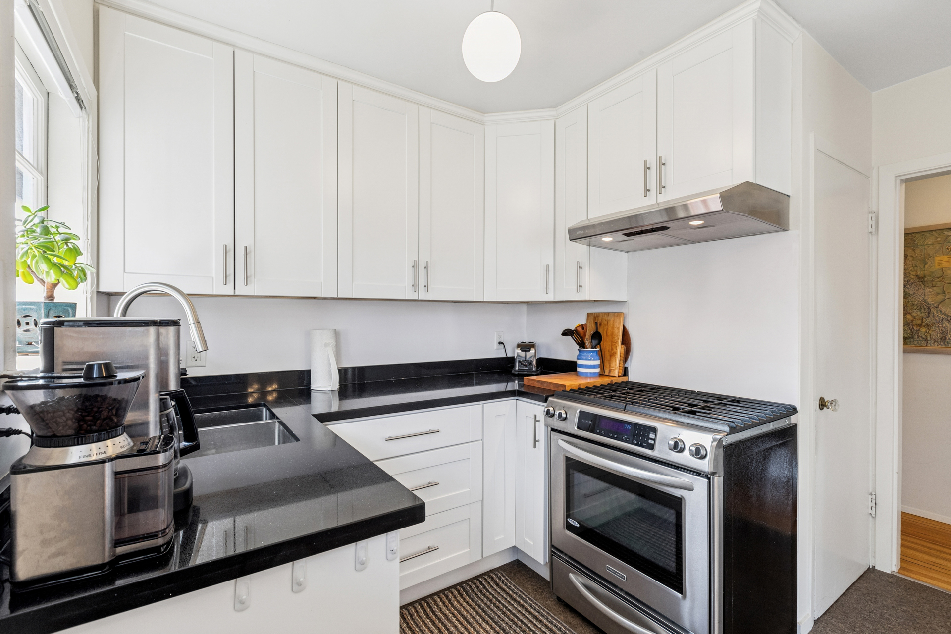 415 West 26th Street, North Vancouver, for sale - news image 6