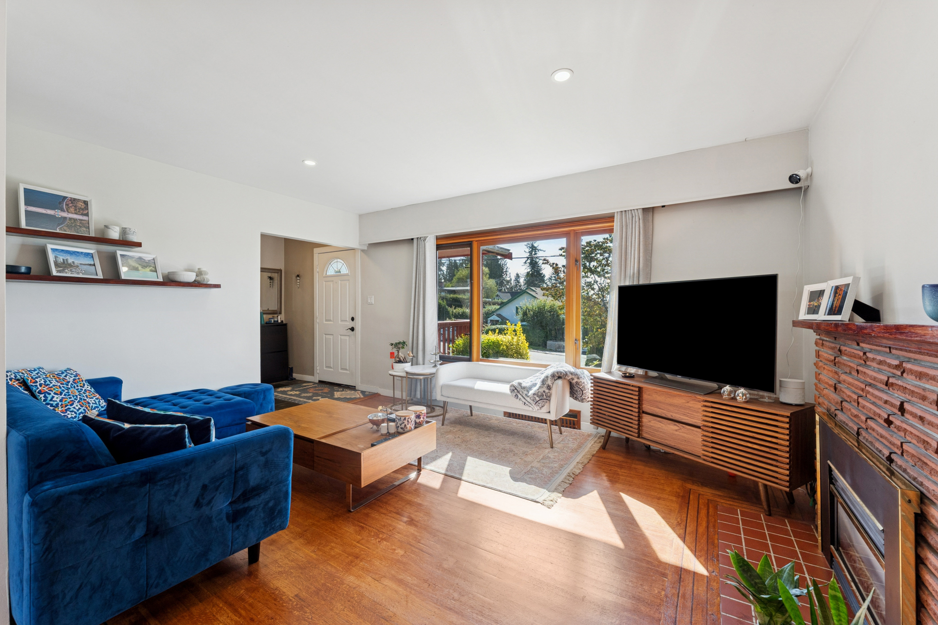 430 West Kings Road, North Vancouver, for sale - news image 2