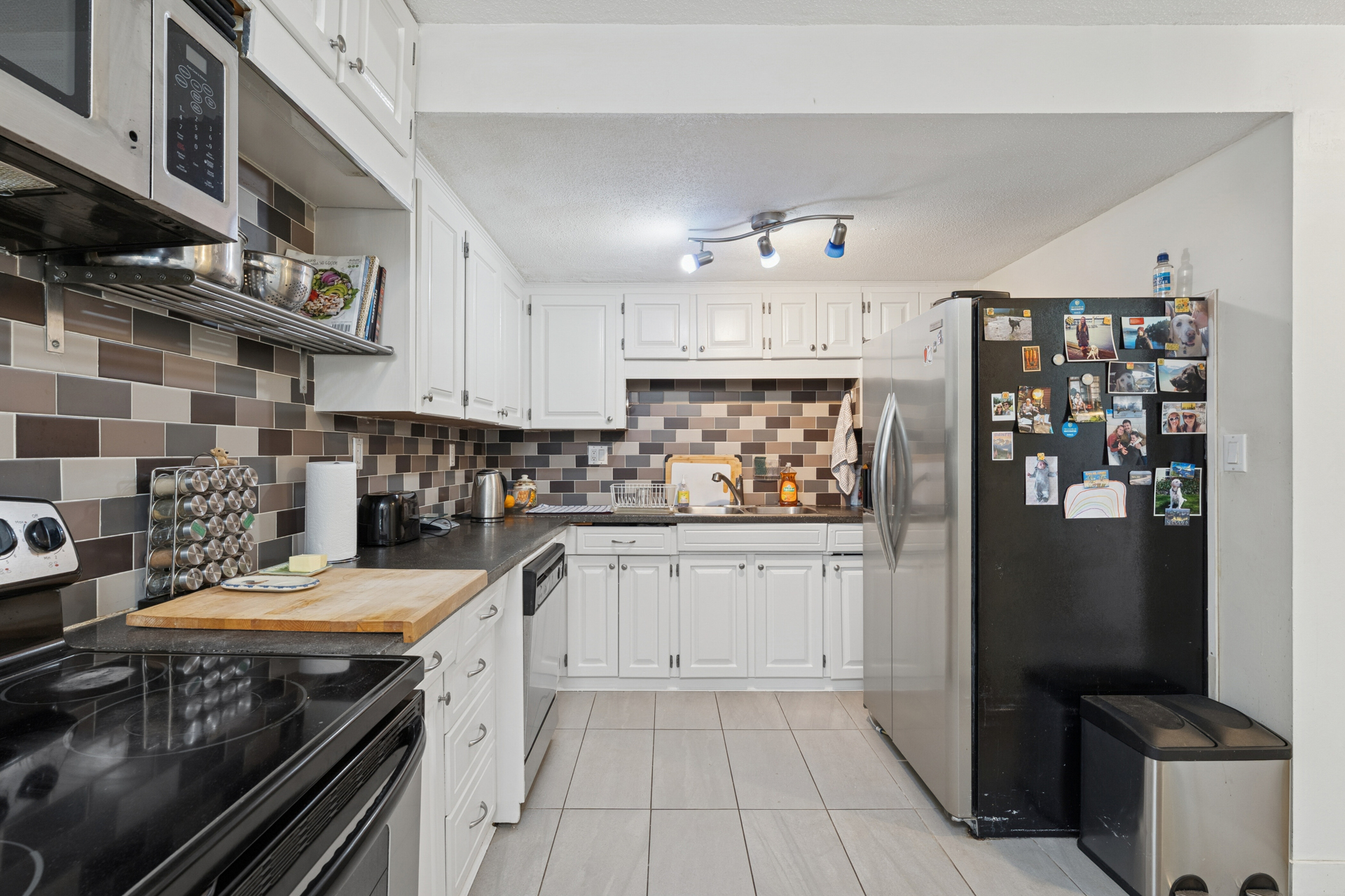 2060 Deep Cove Crescent, North Vancouver, for sale - news image 5