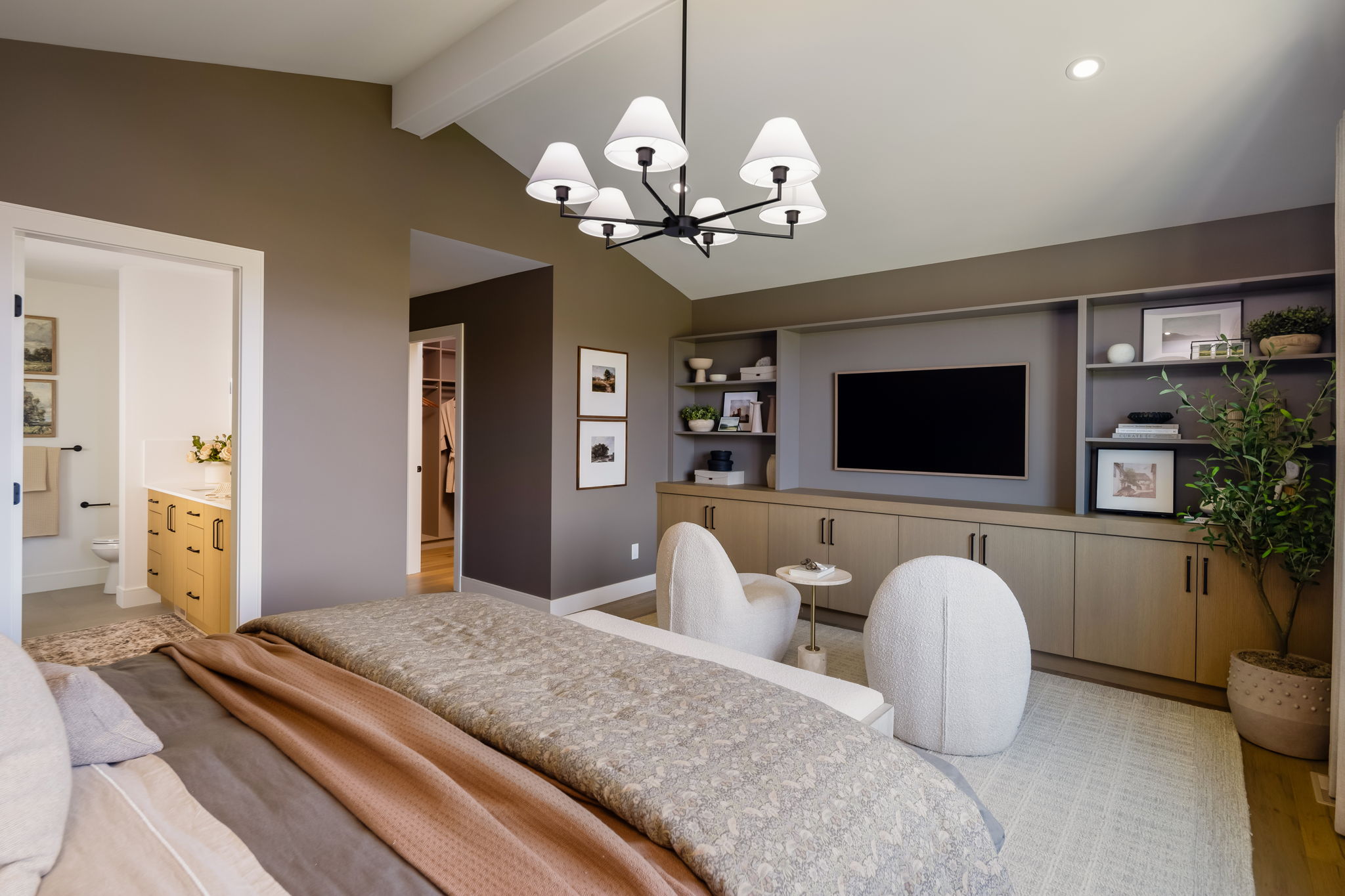 2025 PNE Prize Home photo tour - news image 7