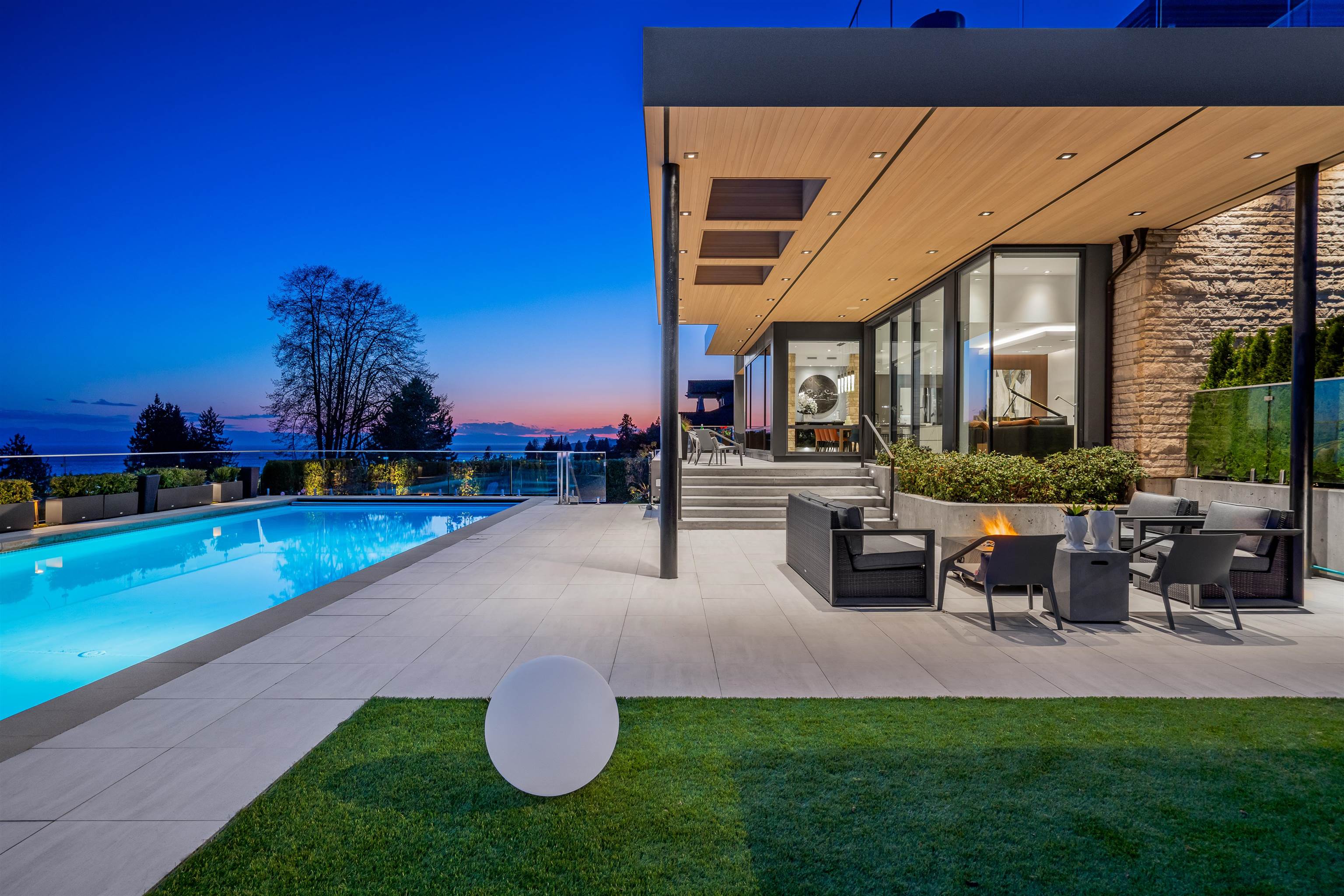 Top 10 west vancouver sales of 2025 - sale #3